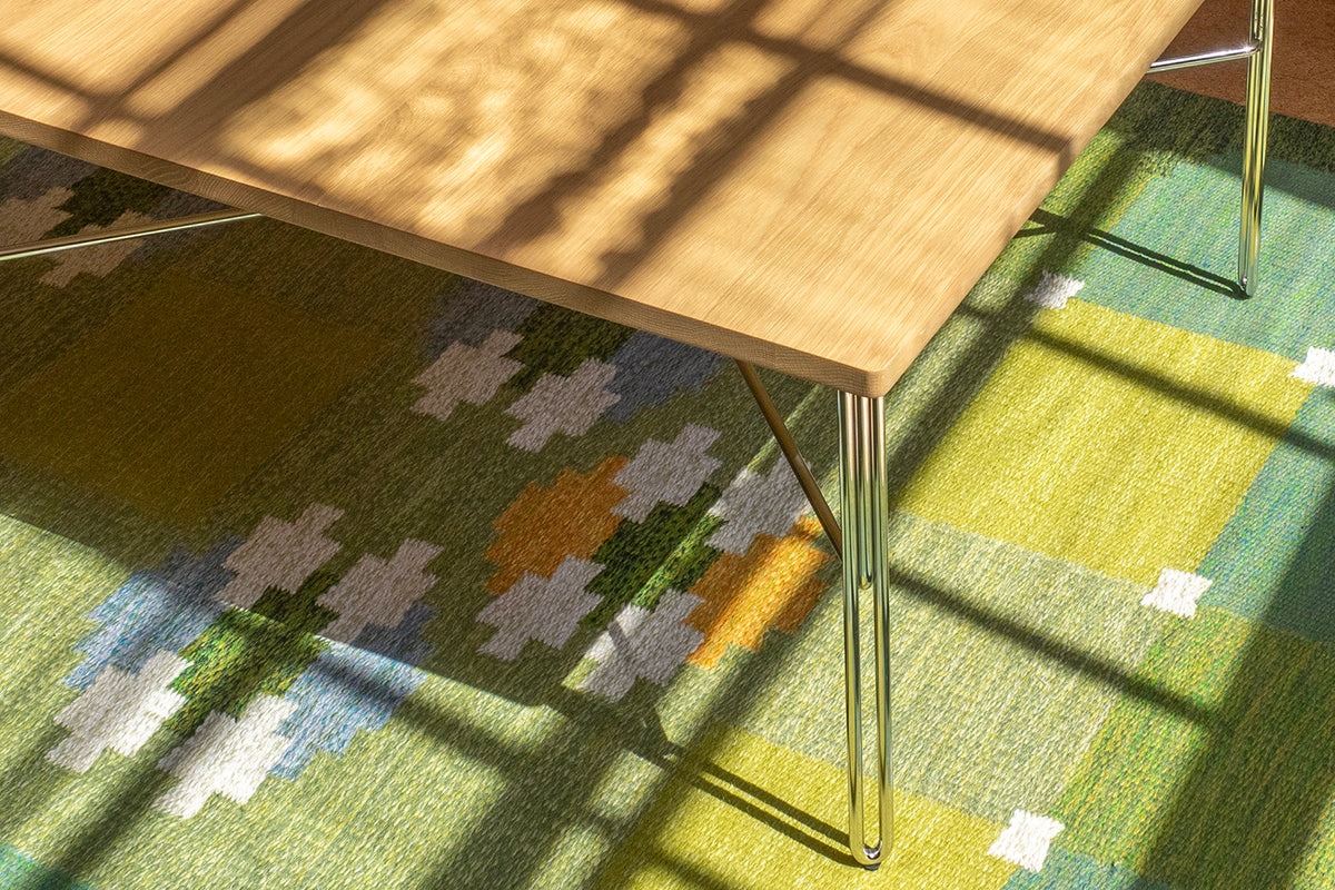 NINE - Inline Coffee Table