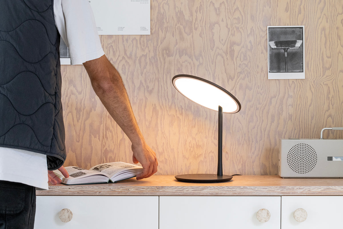 NINE - Disc Table Light