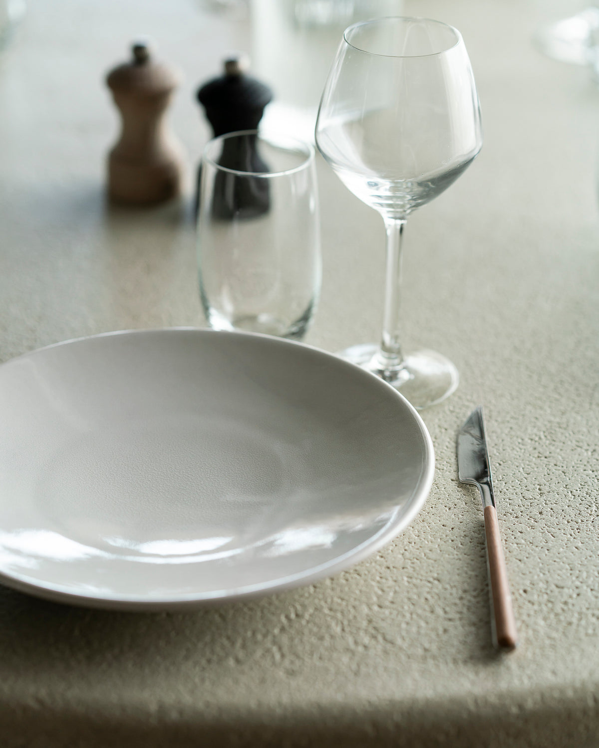 Ethnicraft - Elements Dining Table - Round