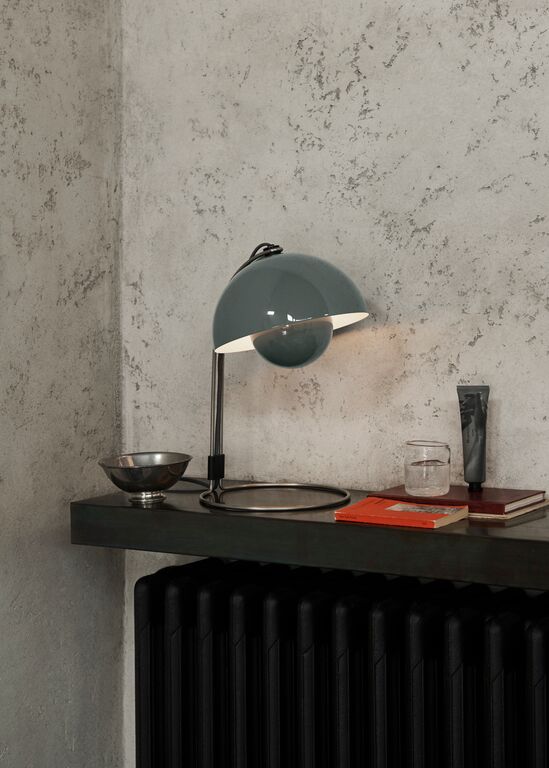 &amp;Tradition - Flowerpot Table VP4