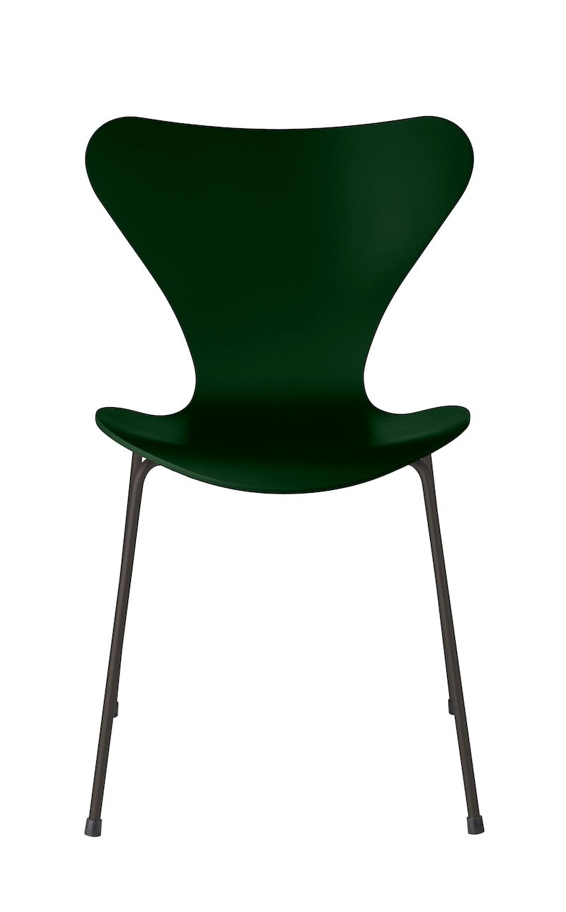 Fritz Hansen - Series 7 3107 Dining Chair - Lacquered Veneer