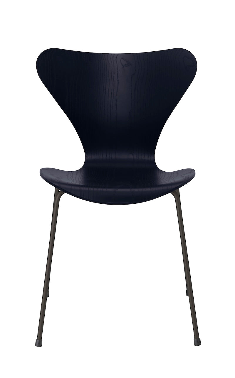 Fritz Hansen - Series 7 3107 Dining Chair - Coloured Veneer