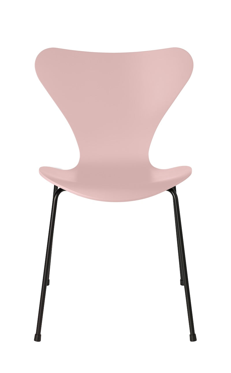 Fritz Hansen - Series 7 3107 Dining Chair - Lacquered Veneer