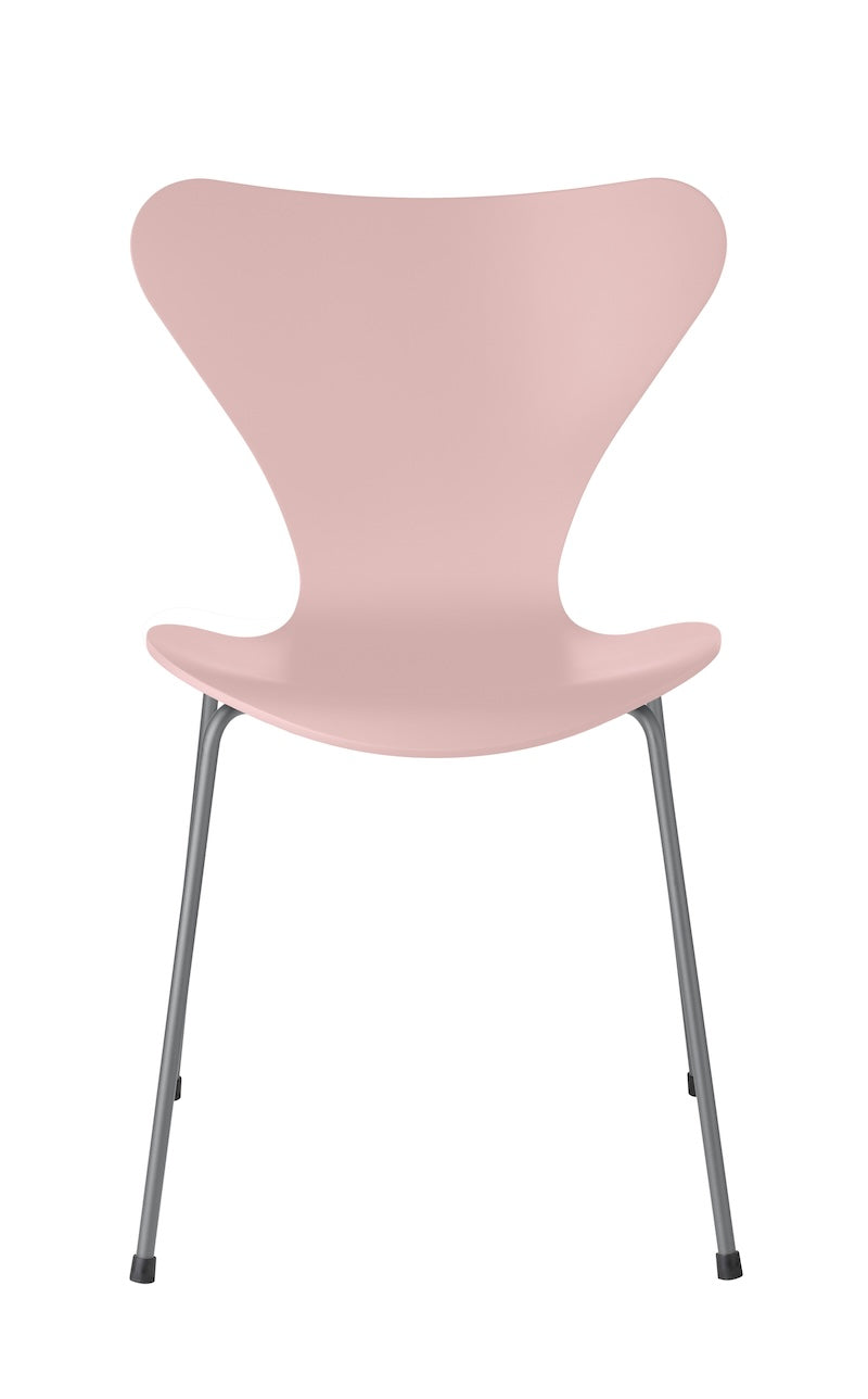 Fritz Hansen - Series 7 3107 Dining Chair - Lacquered Veneer