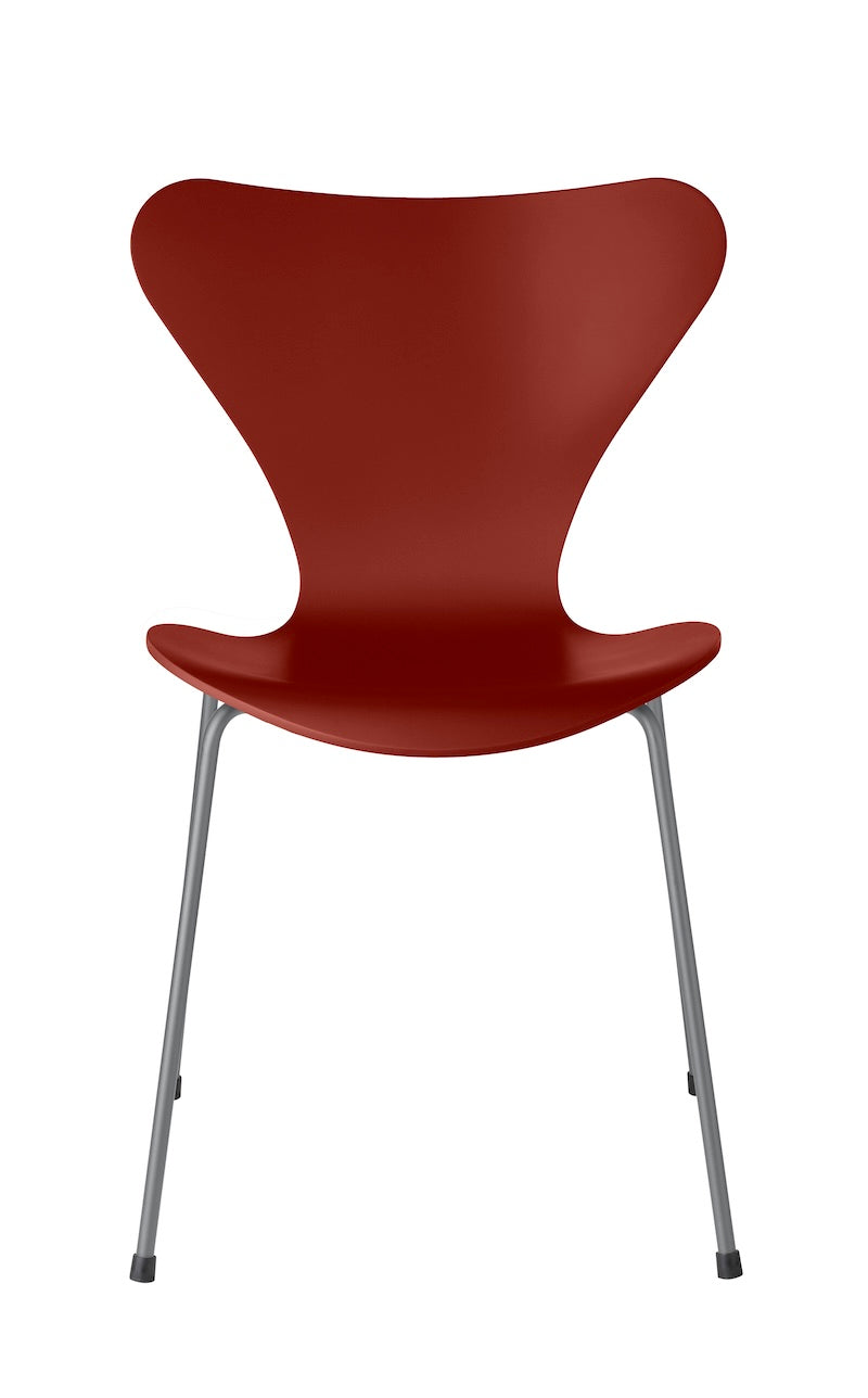 Fritz Hansen - Series 7 3107 Dining Chair - Lacquered Veneer