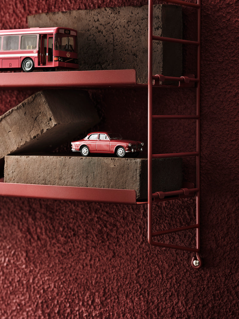 STRING - Pocket Metal