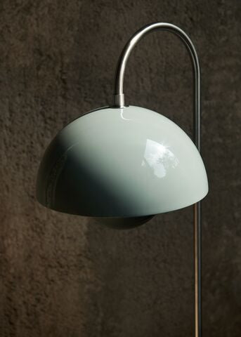 &amp;Tradition - Flowerpot Floor Lamp VP12