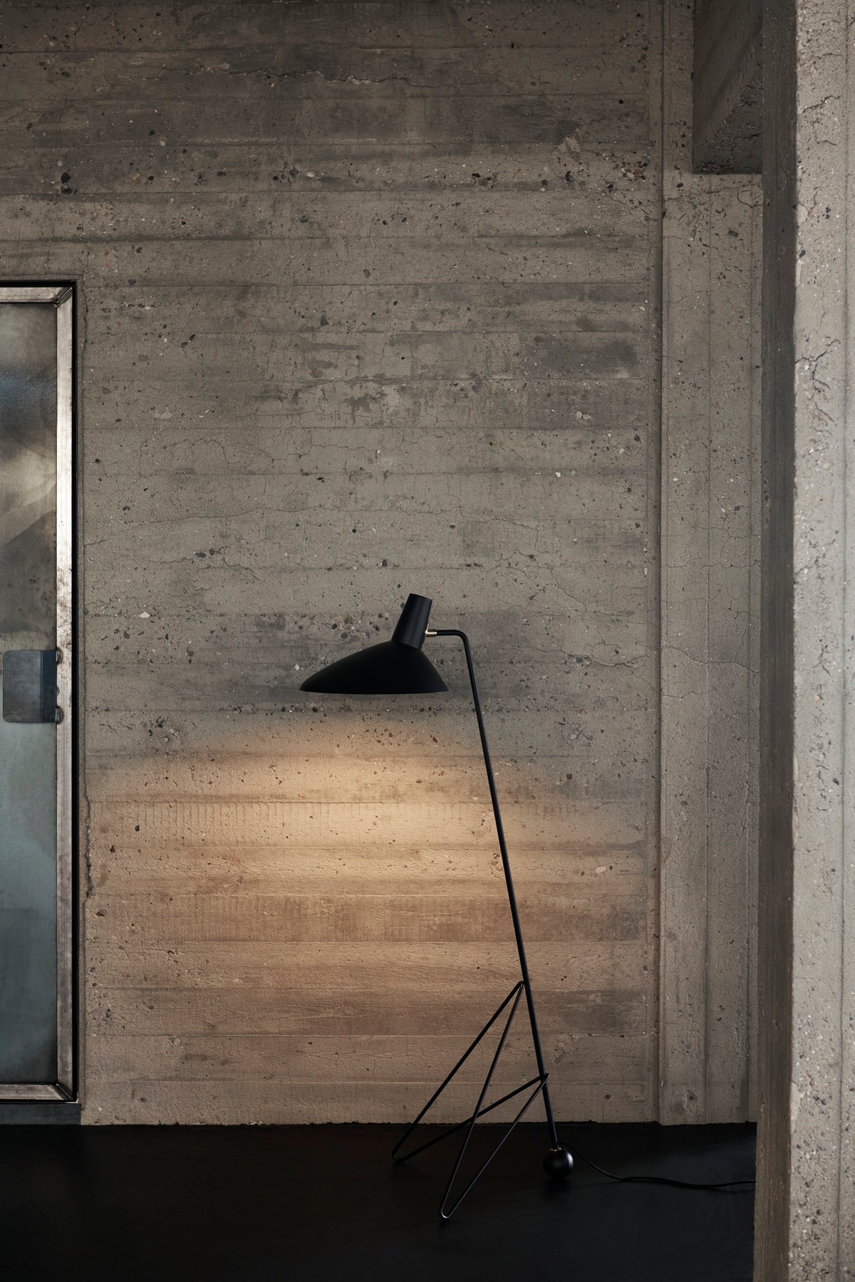 &amp;Tradition - Tripod Floor Lamp