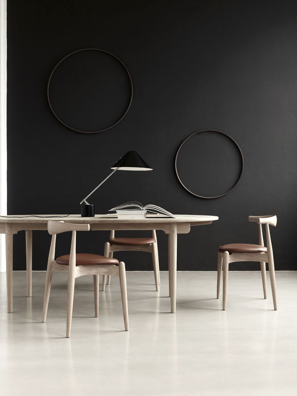 Carl Hansen &amp; Søn - CH20 Elbow Chair