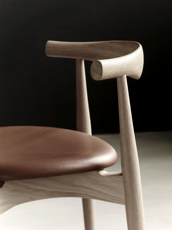 Carl Hansen &amp; Søn - CH20 Elbow Chair