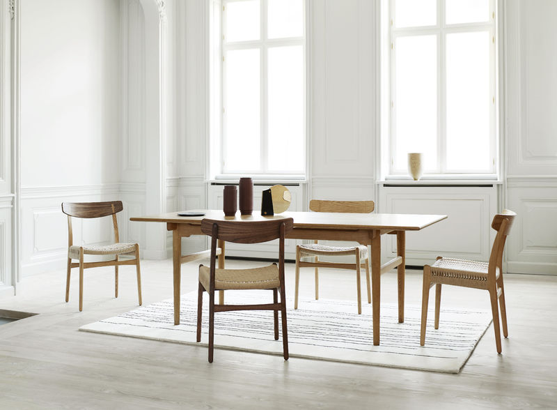 Carl Hansen &amp; Søn - CH327 Dining Table