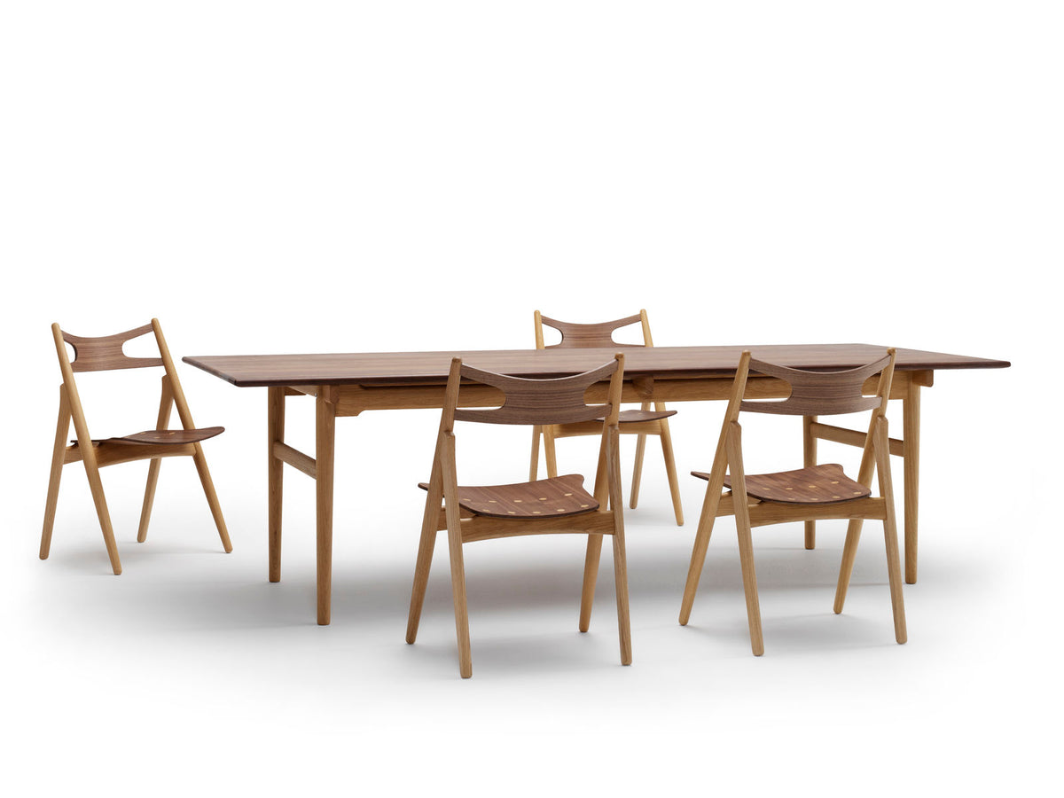 Carl Hansen &amp; Søn - CH327 Dining Table