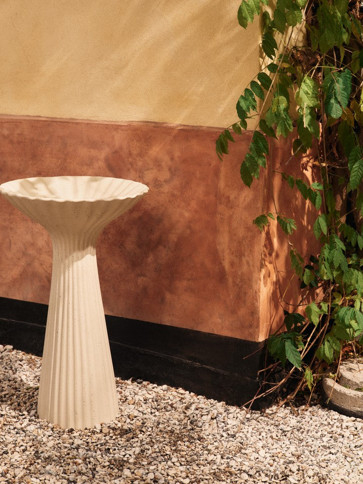 Ferm Living - Fountain Pedestal Bowl