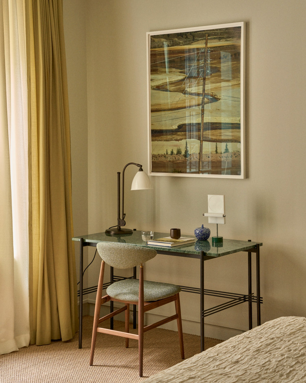 GUBI - Bestlite BL1 Bestlite Table Lamp