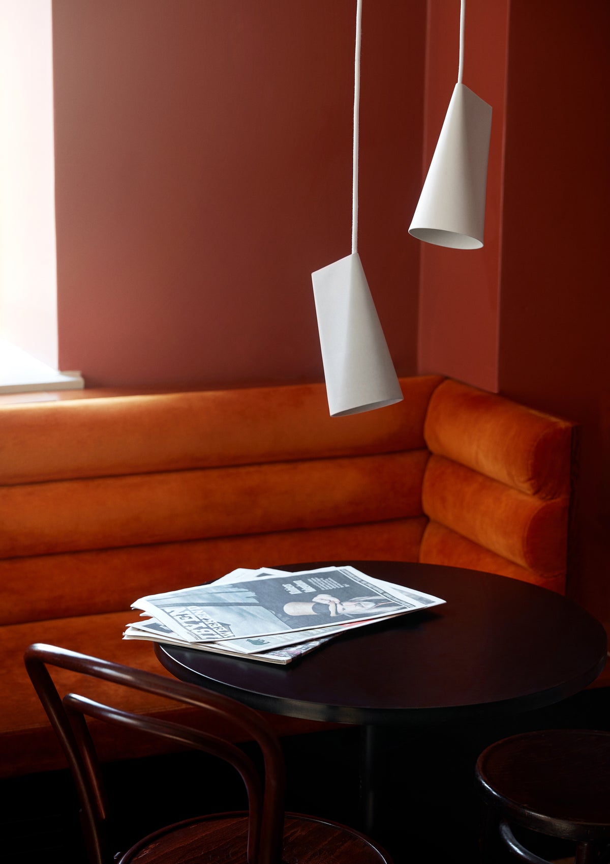 MOEBE - Ceramic Pendant - Narrow