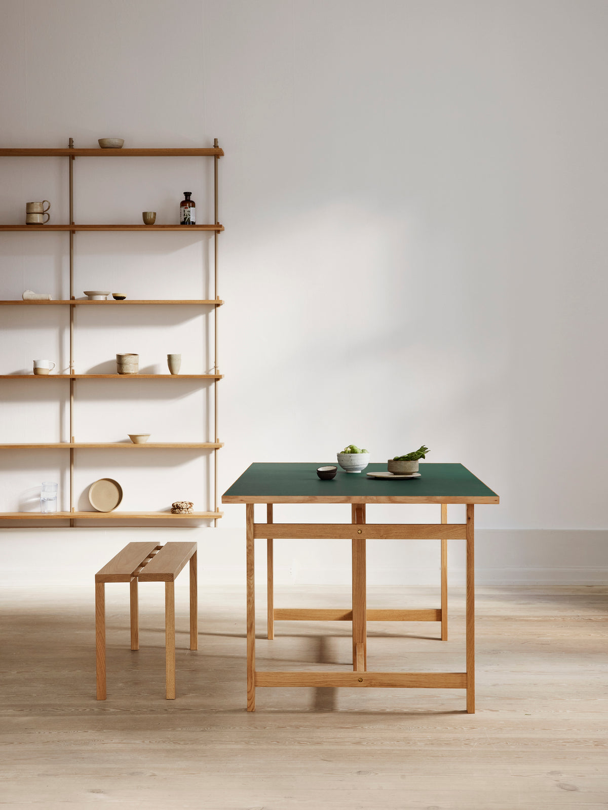 MOEBE - Rectangular Dining Table