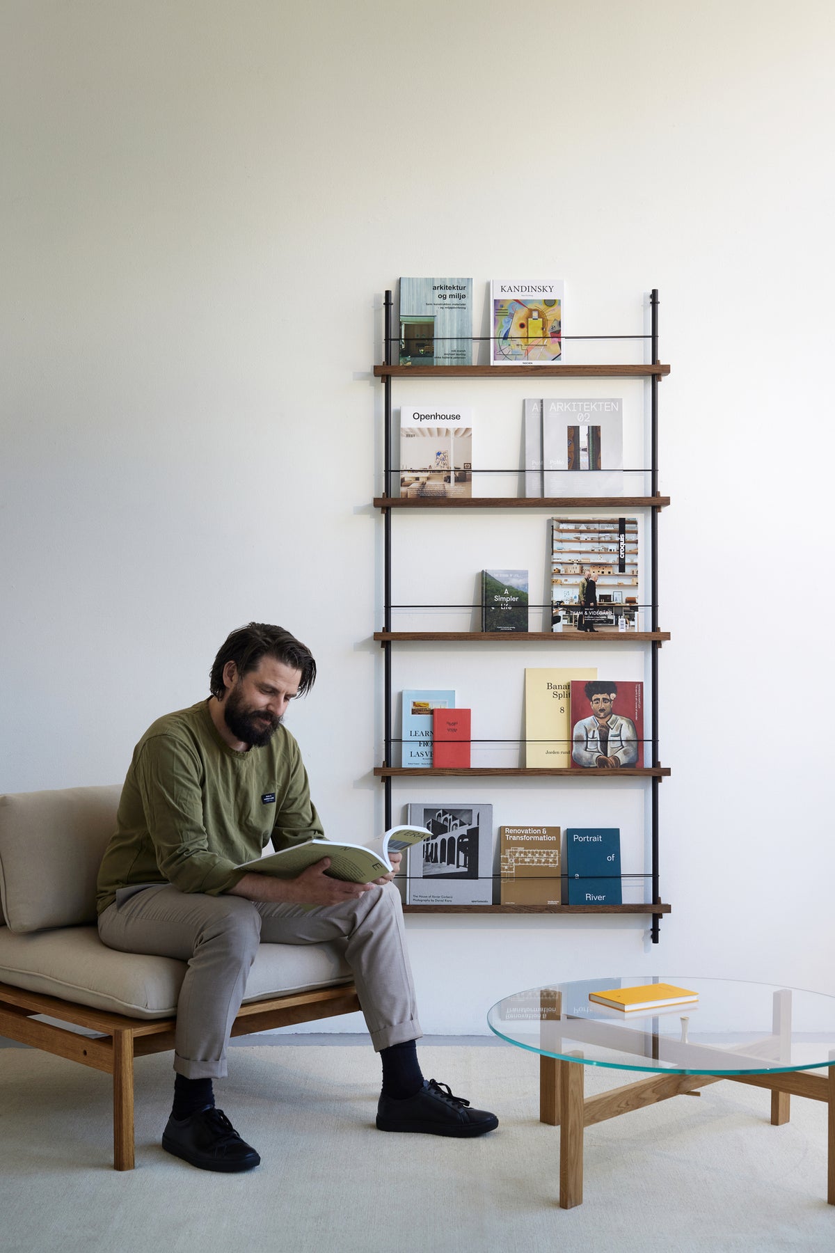 MOEBE - Magazine Shelving - MS.180.1