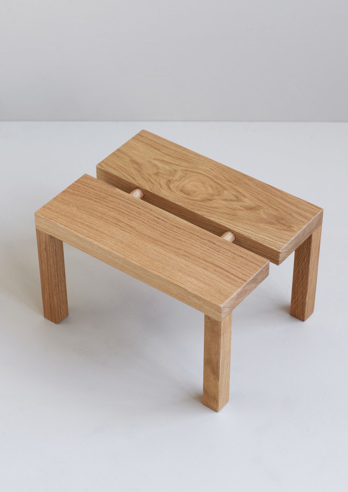MOEBE - Peg Step Stool