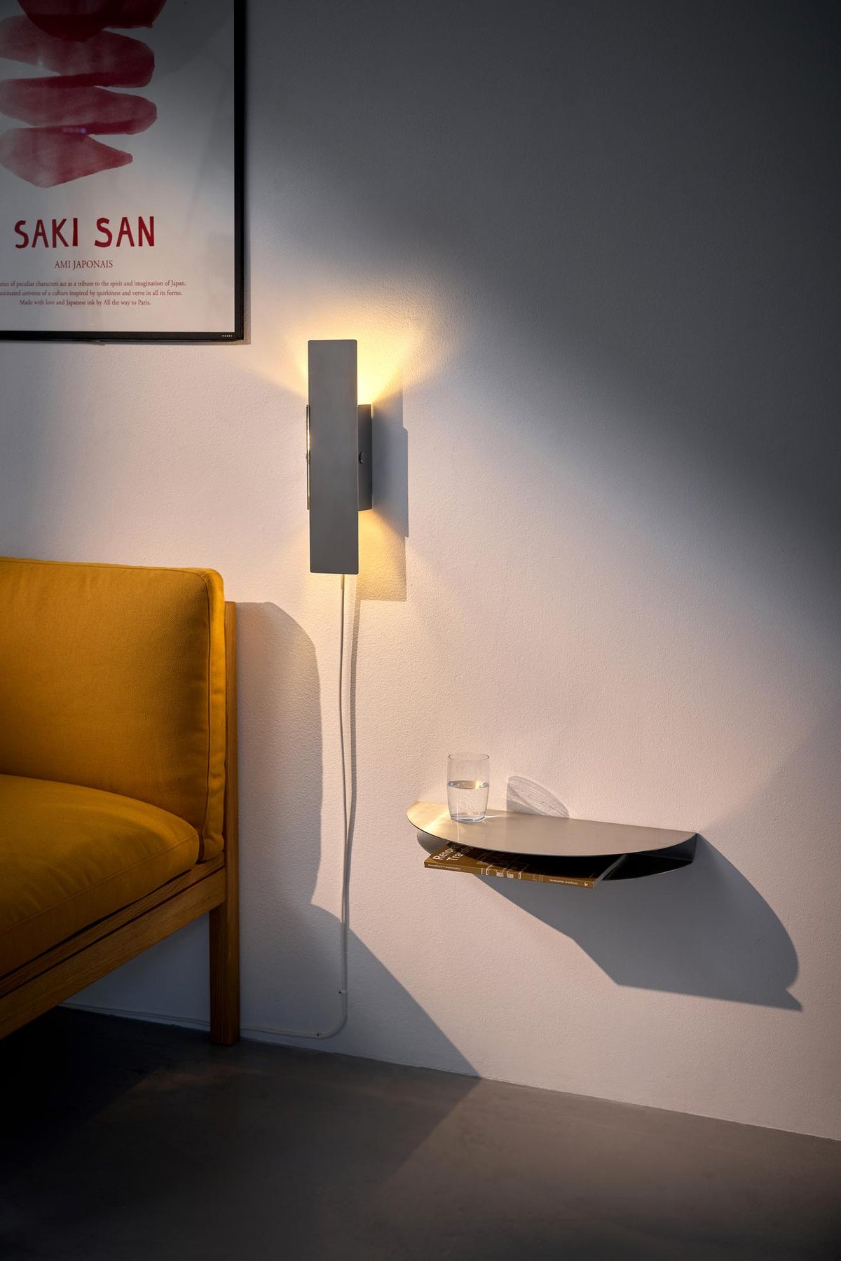 MOEBE - Pivoting Wall Lamp