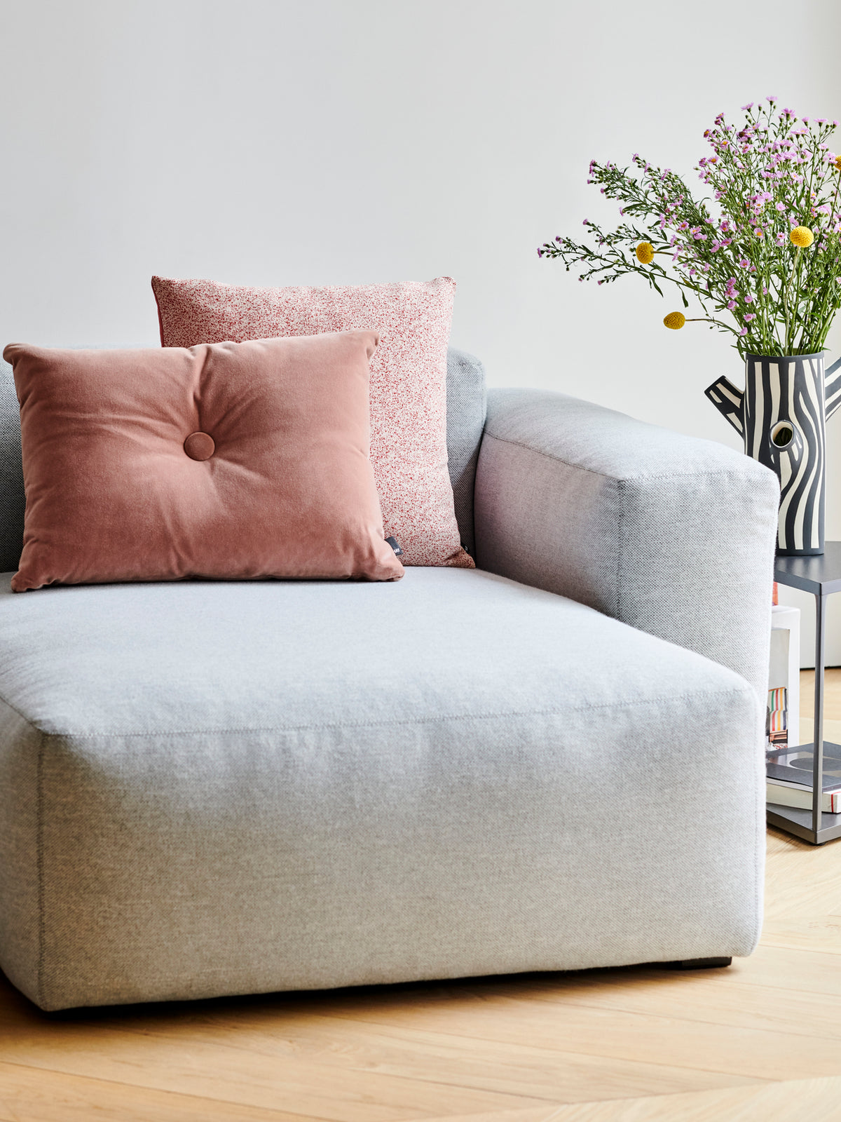 HAY - Mags Soft Low Sofa - 2.5 Seater - Combination 3 with Left Low Armrest