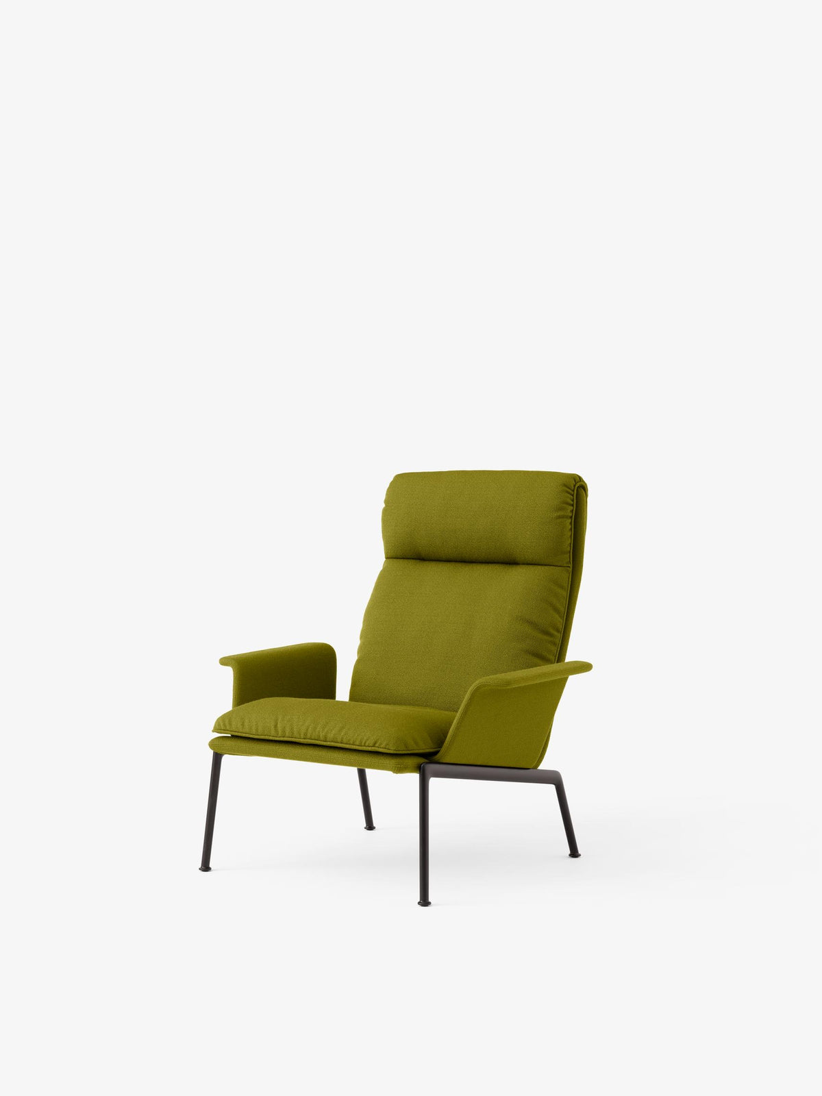 &amp;Tradition - Muno High Back Lounge Chair w/ Arms LN17