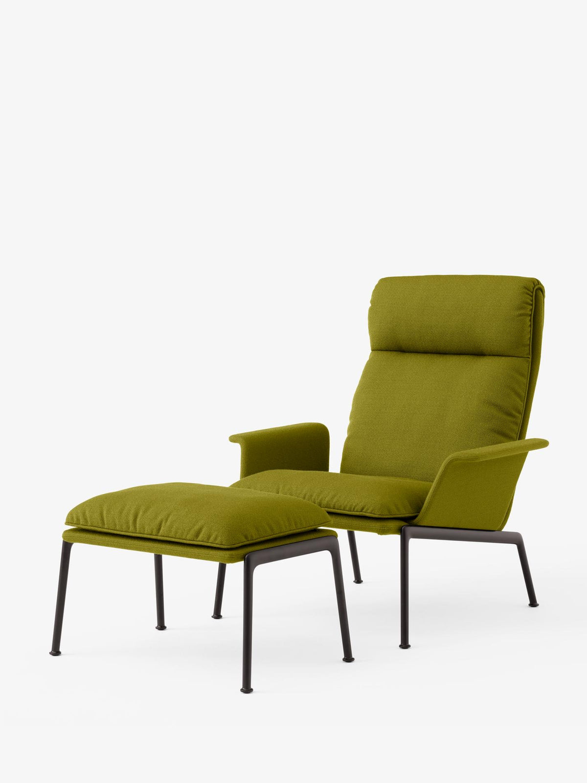 &amp;Tradition - Muno High Back Lounge Chair w/ Arms LN17