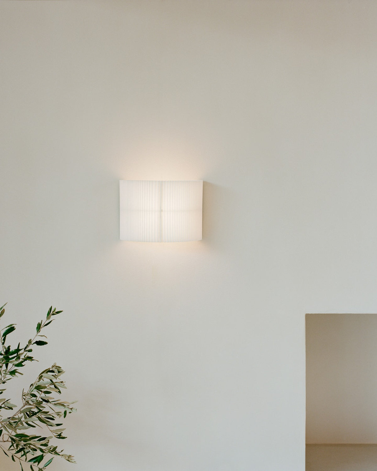 New Works - Nebra Wall Lamp