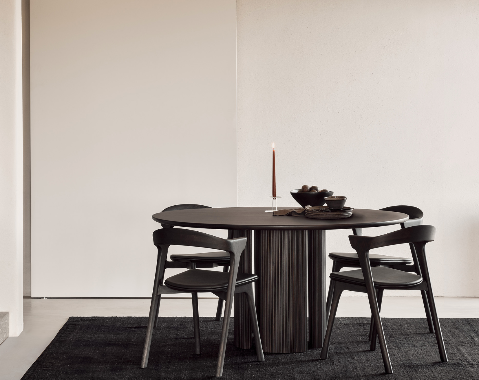 Ethnicraft round dining top table