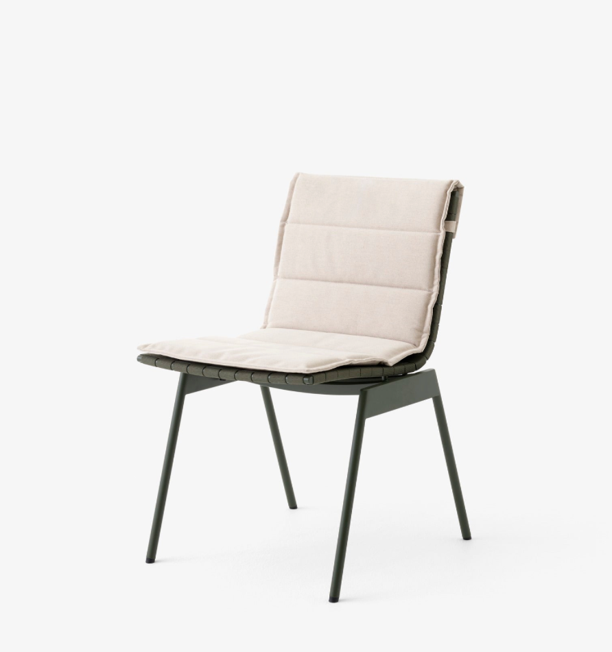 &amp;Tradition - Ville Cushion (AV33 &amp; AV34)