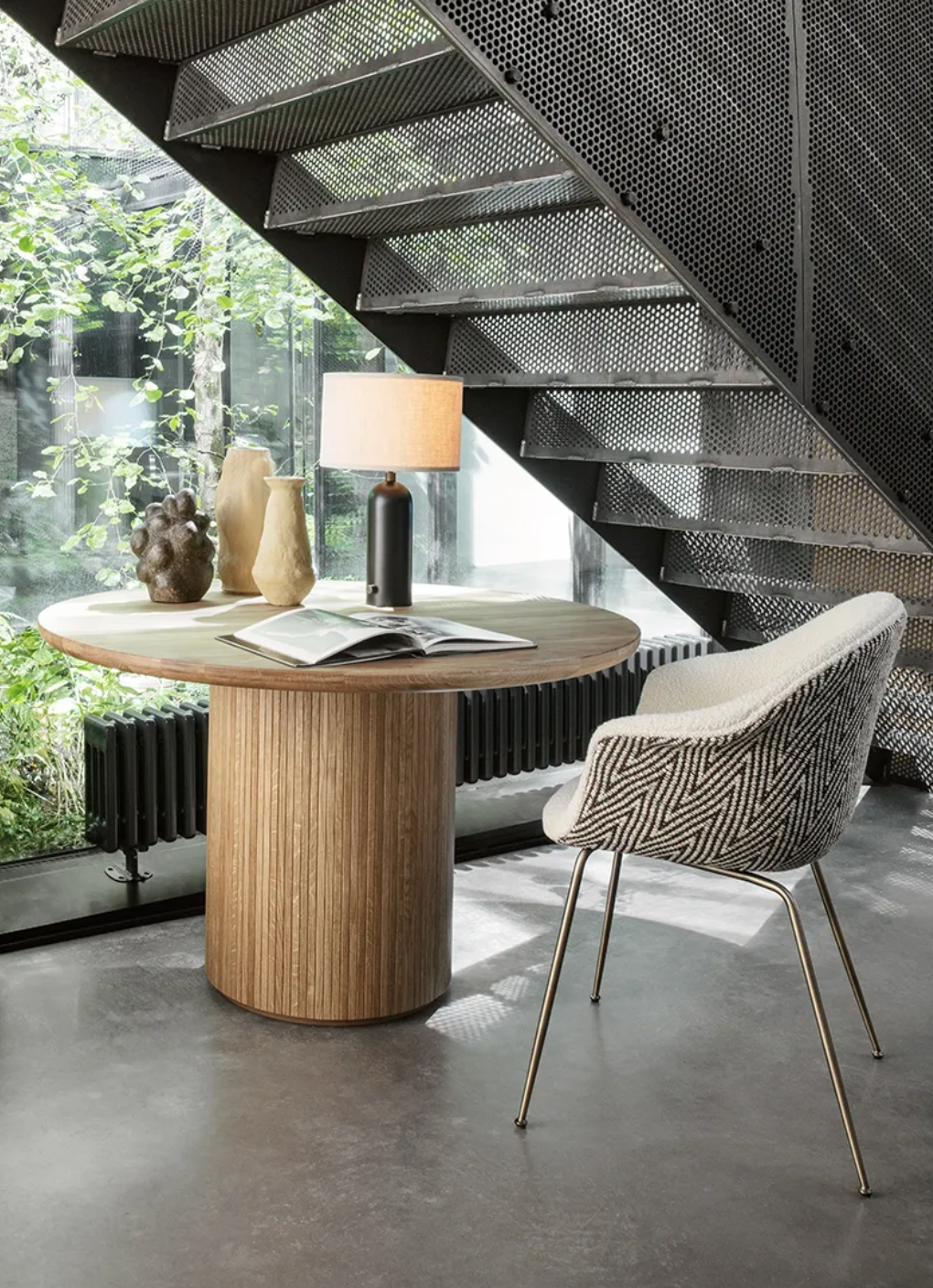 GUBI - Gravity Table Lamp - Small