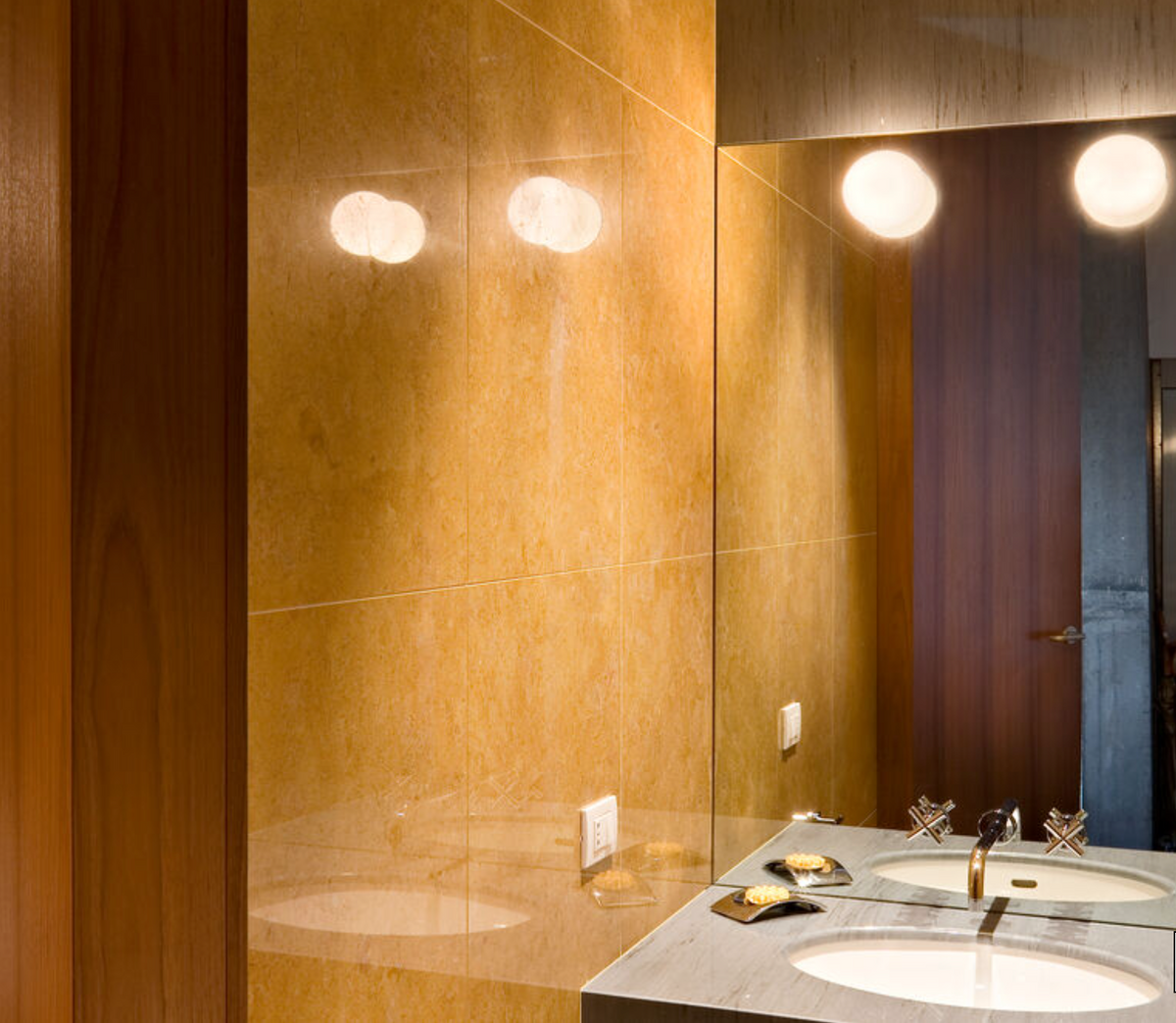 FLOS - Mini Glo-Ball Ceiling/Wall Mirror