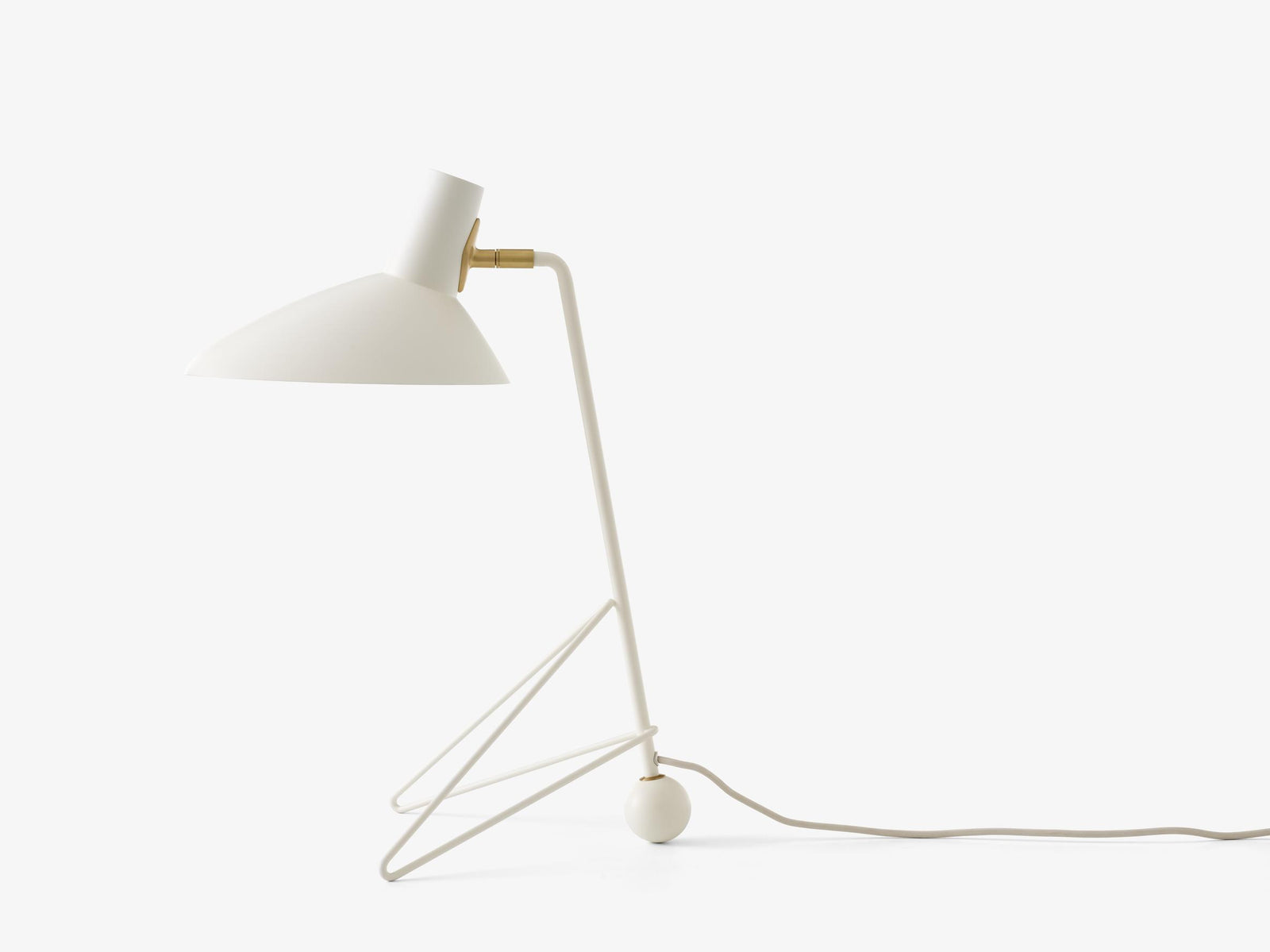 &Tradition - Tripod Table Lamp HM9