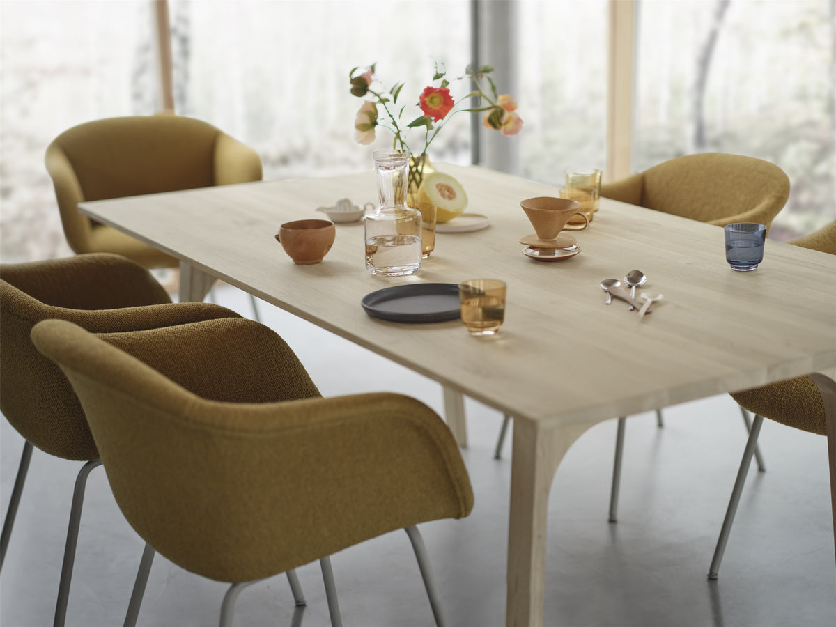 Muuto - Earnest Extendable Table
