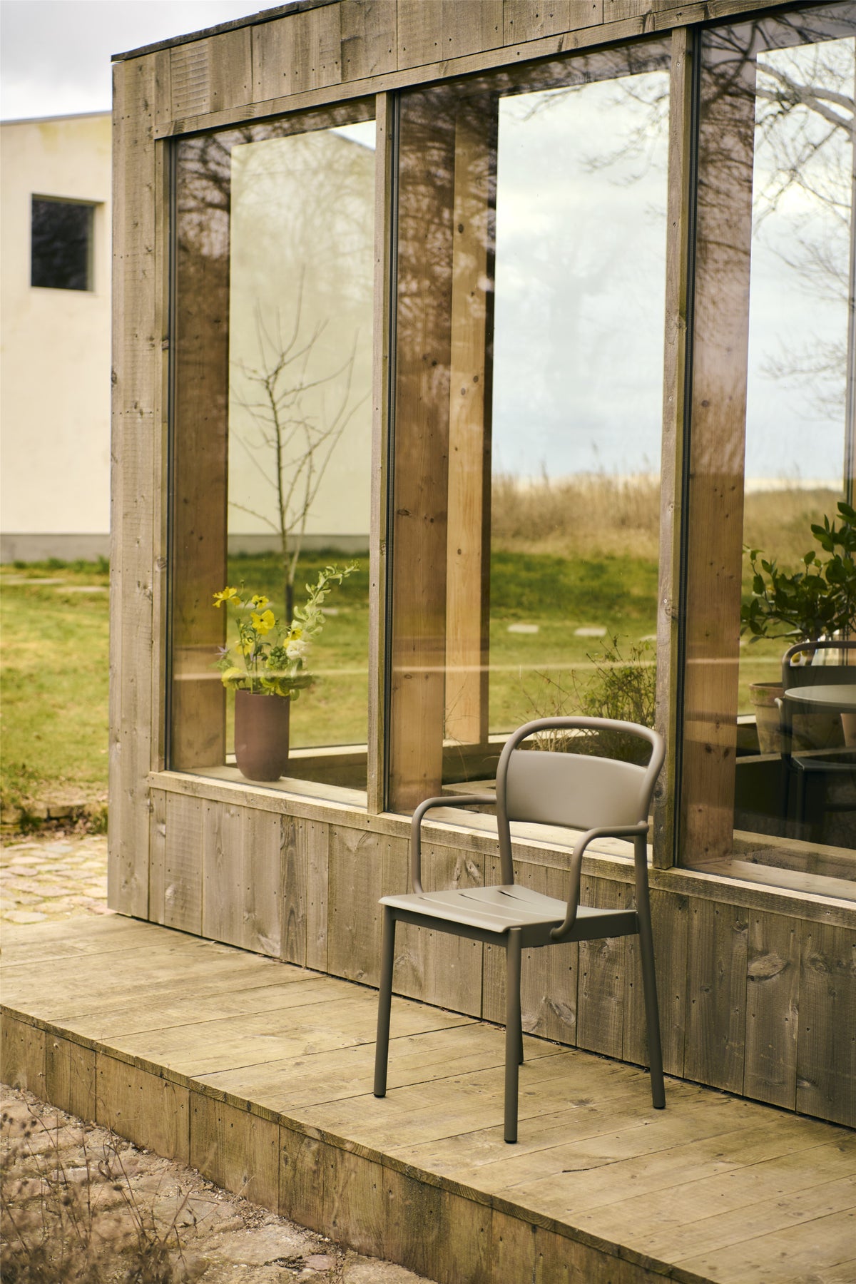 Muuto - Linear Steel Armchair