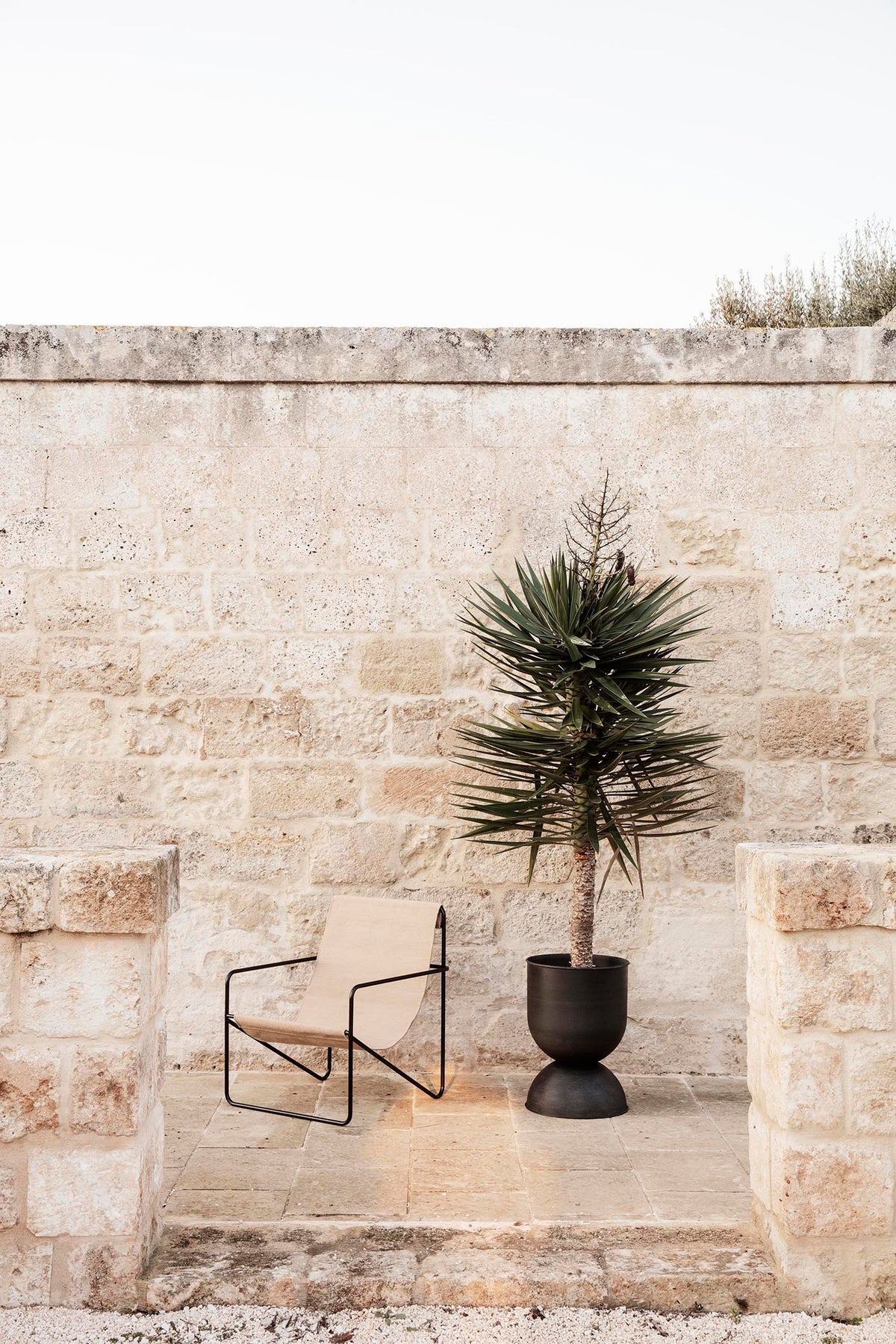 Ferm Living - Hourglass Pot