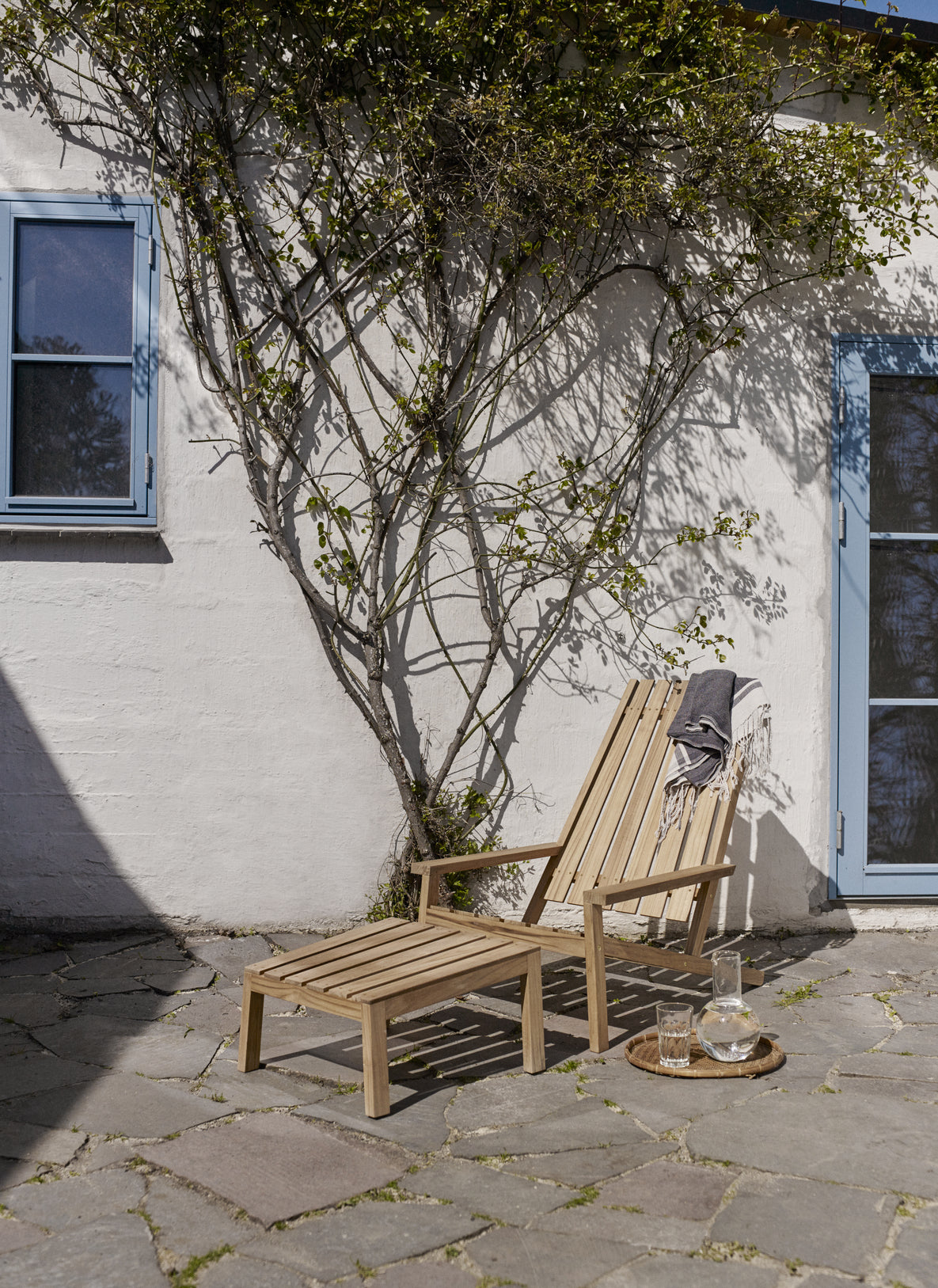 Fritz Hansen - Skagerak Collection - Between Lines Deck Chair