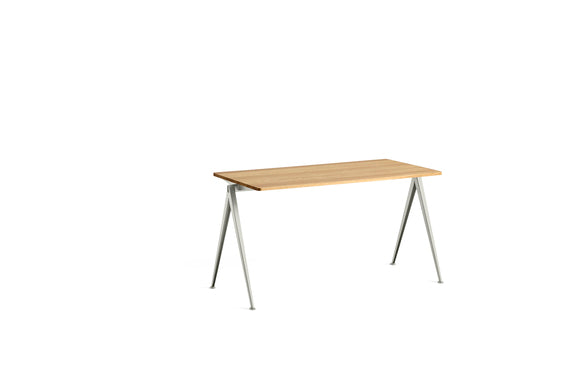 HAY - Pyramid Table 01