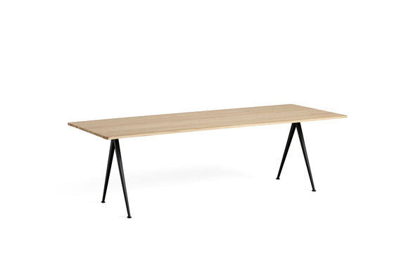 HAY - Pyramid Table 02