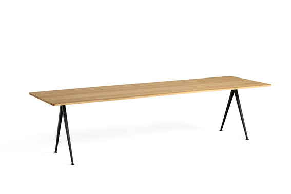 HAY - Pyramid Table 02