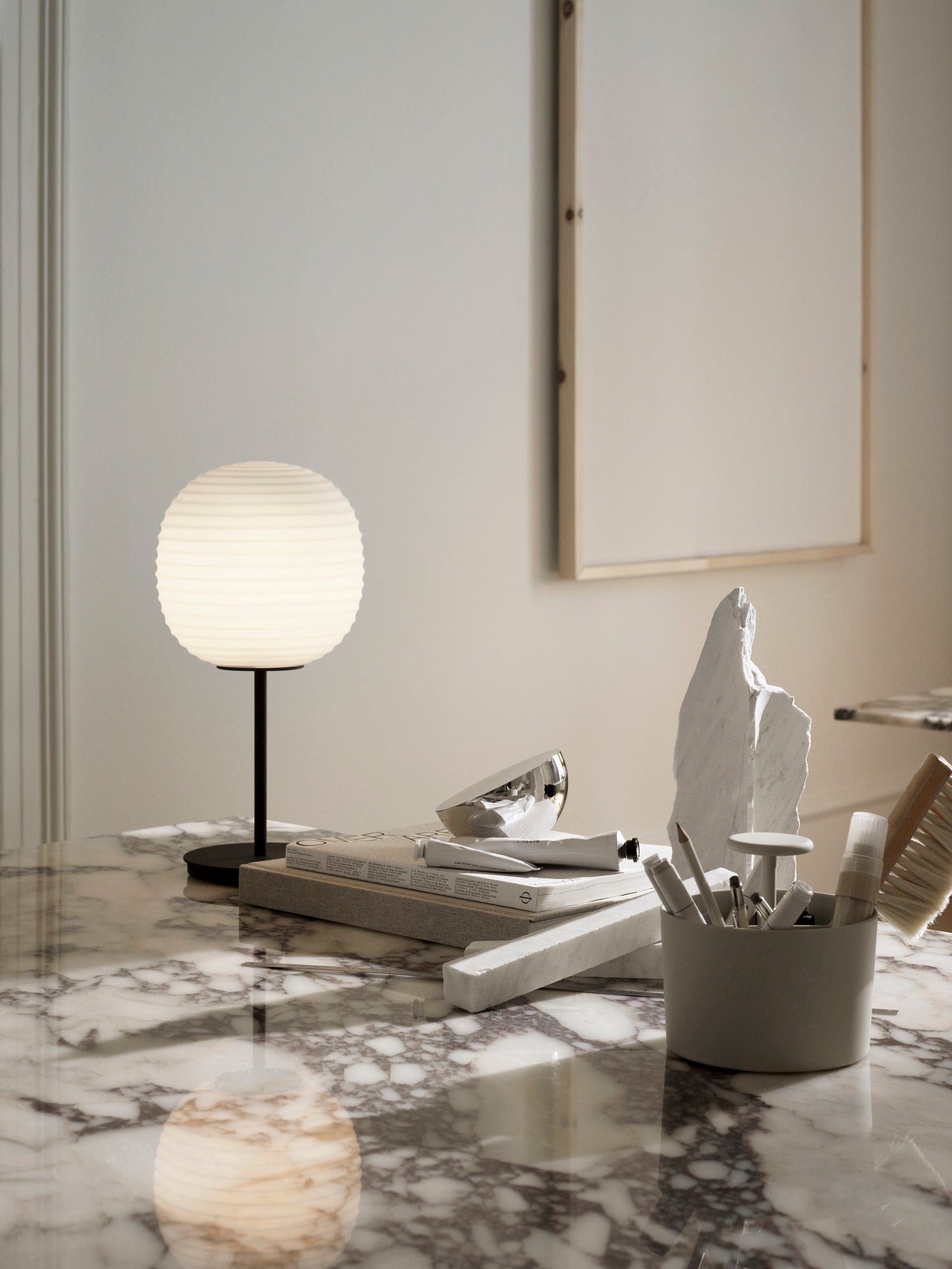 Small globe sales table lamp