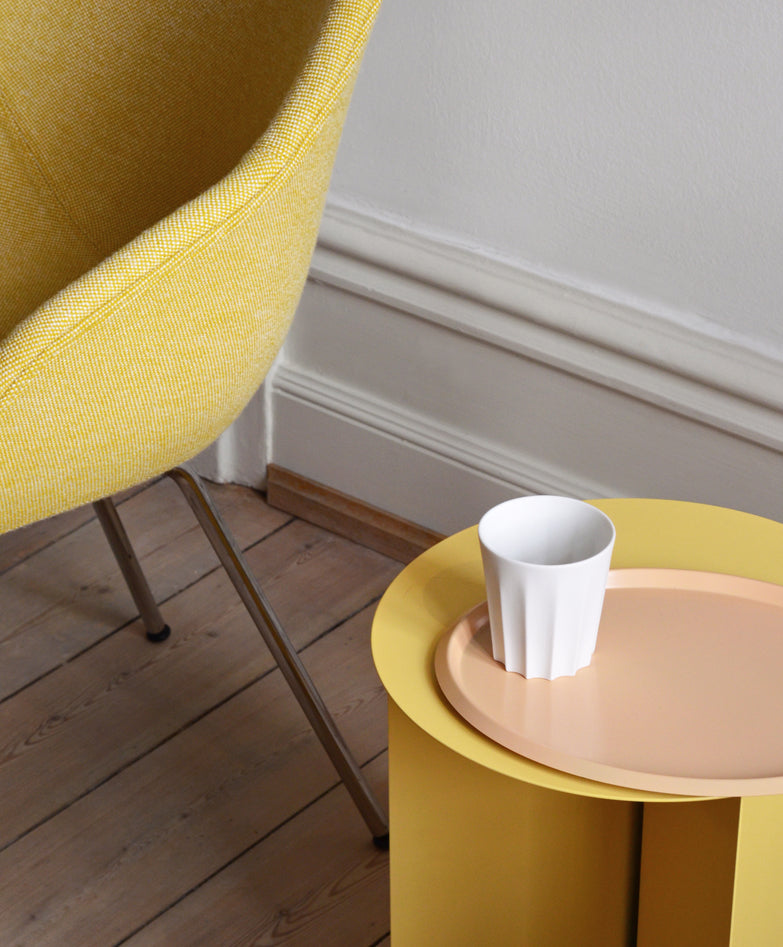 定価42,900円 HAY SLIT TABLE HIGH YELLOW HAY Slit table, 35 cm, high, light yellow | Finnish Design Shop