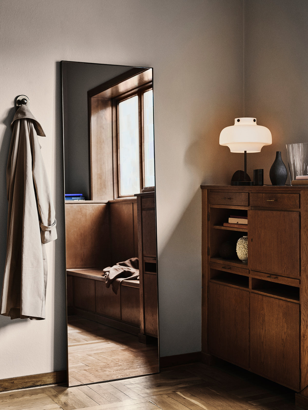 &amp;Tradition - Amore Mirror SC50