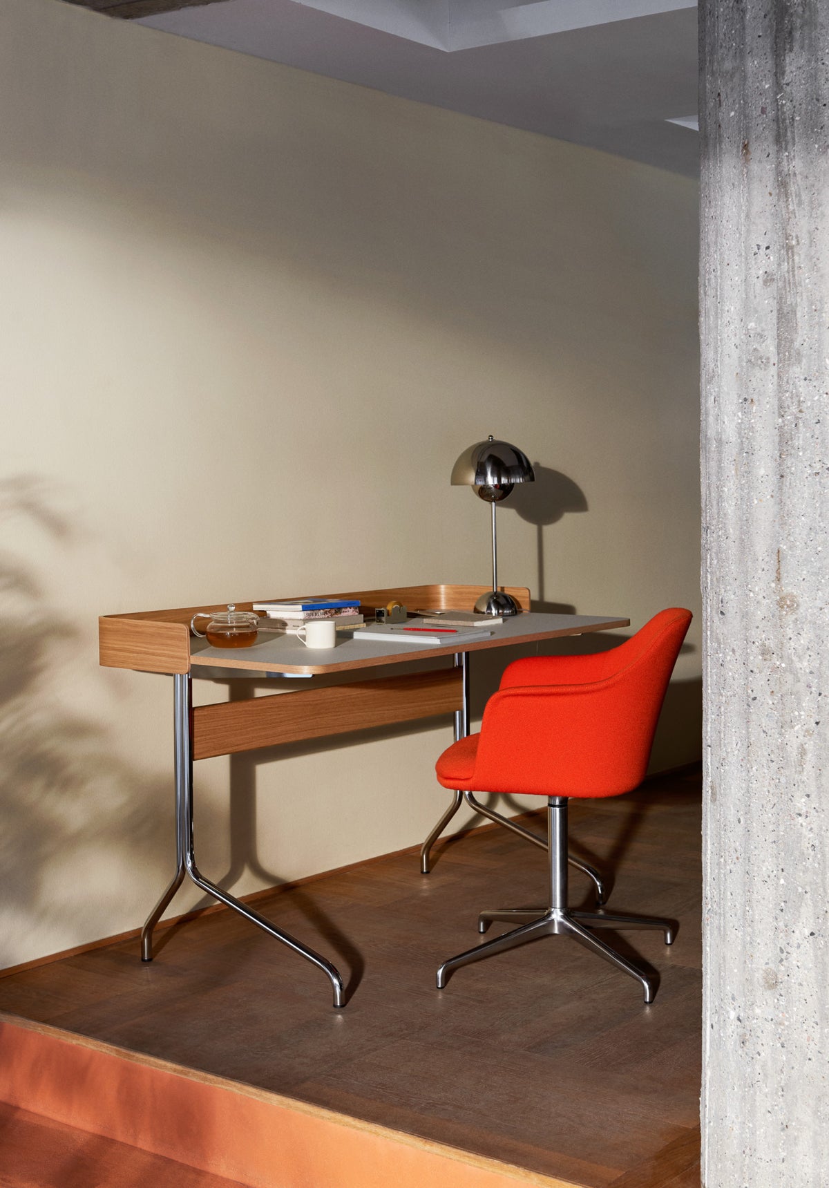 &amp;Tradition - Pavilion Desk AV17