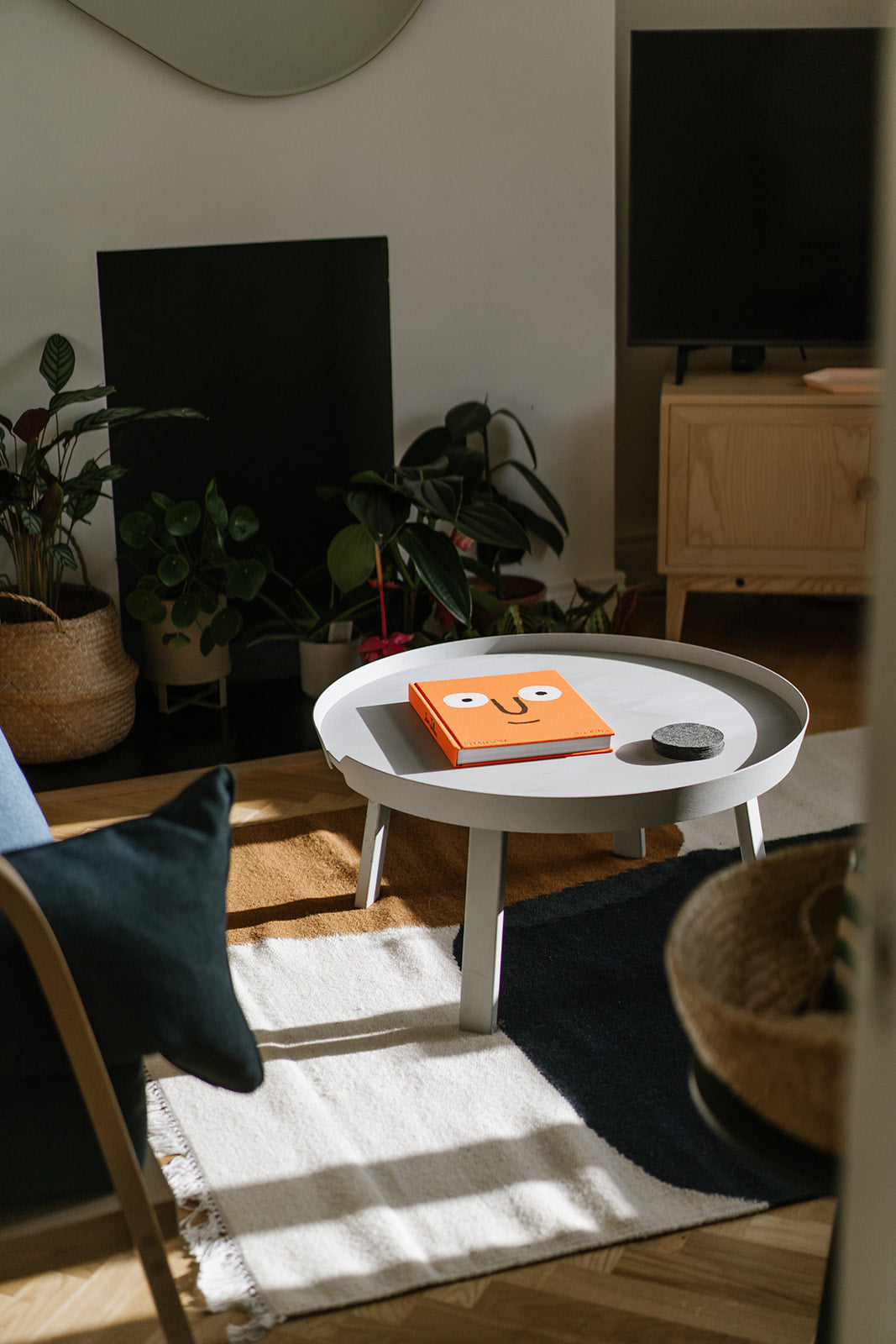 Muuto - Around Coffee Table - Large