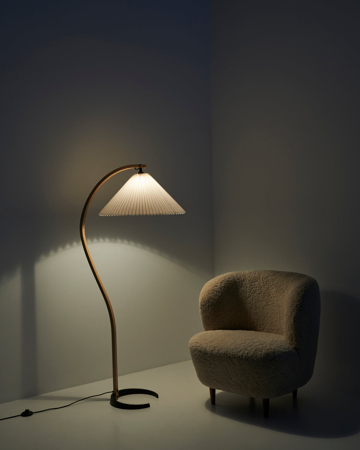 GUBI - Timberline Floor Lamp