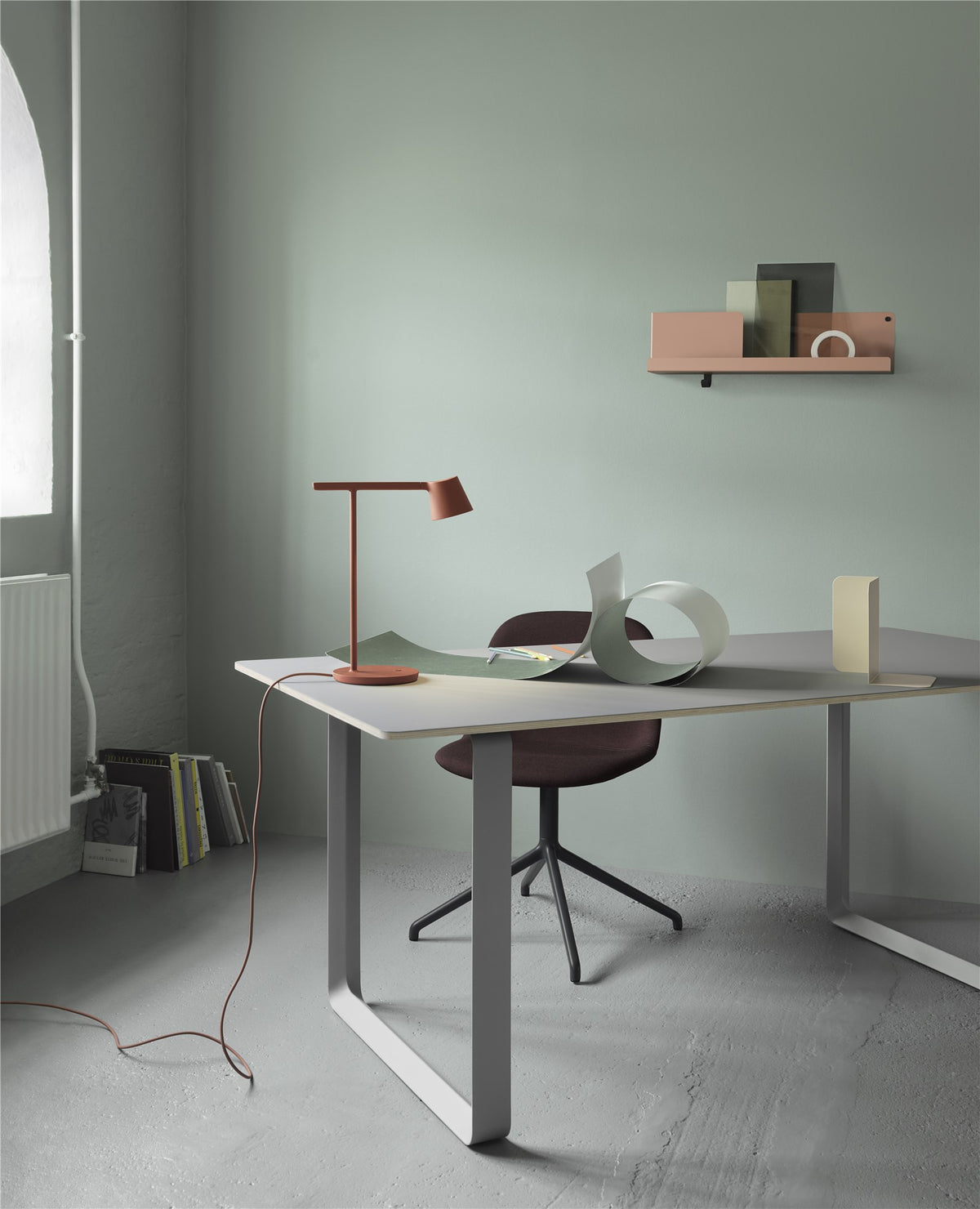 Muuto - Tip Table Lamp
