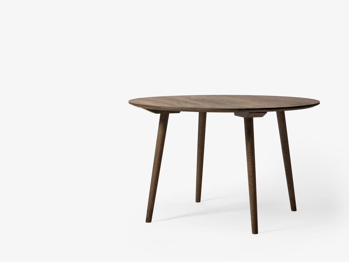 &amp;Tradition - In Between Table - Round Dining Table