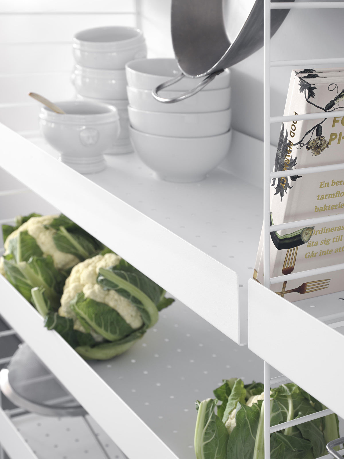 STRING - Metal Shelf - High Edge